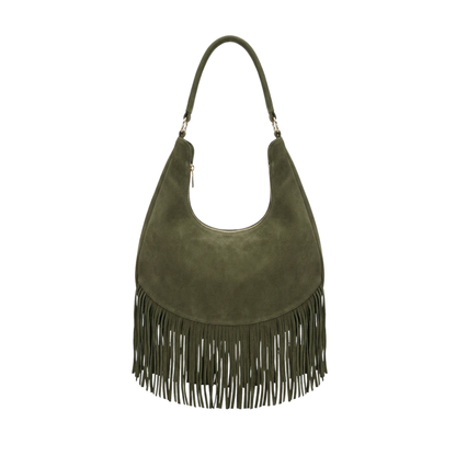 Confeccionada artesanalmente en León, Guanajuato, la Zaza Bag es una pieza 100% piel con textura de gamuza y un diseño de flecos que aporta dinamismo y elegancia bohemia. Su diseño espacioso incluye compartimentos internos para un orden impecable y una correa perfecta para llevar al hombro con total comodidad.
Especificaciones del producto:
Material exterior: 100% piel vacuna (acabado en gamuza)
Detalles: Flecos frontales de piel y herrajes metálicos
Interior: Amplio compartimento principal 